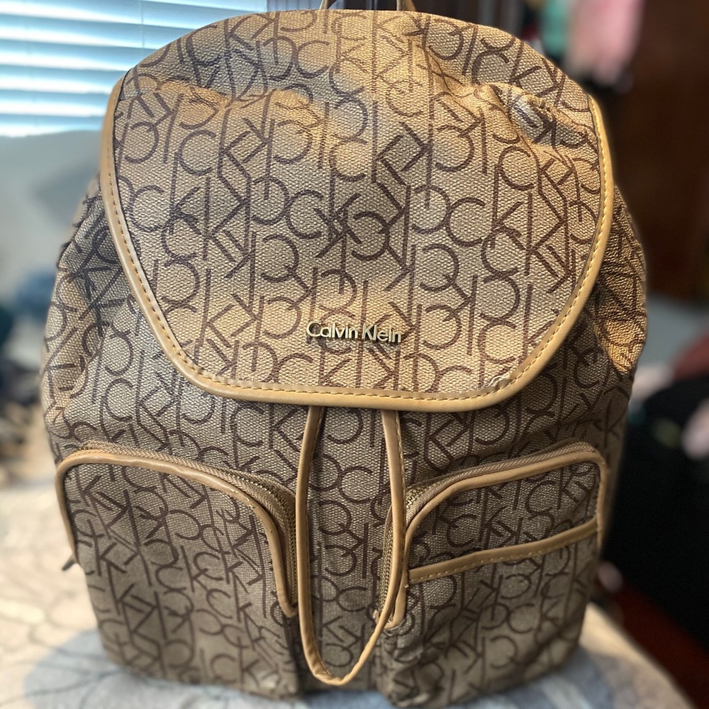 Calvin Klein tan back pack